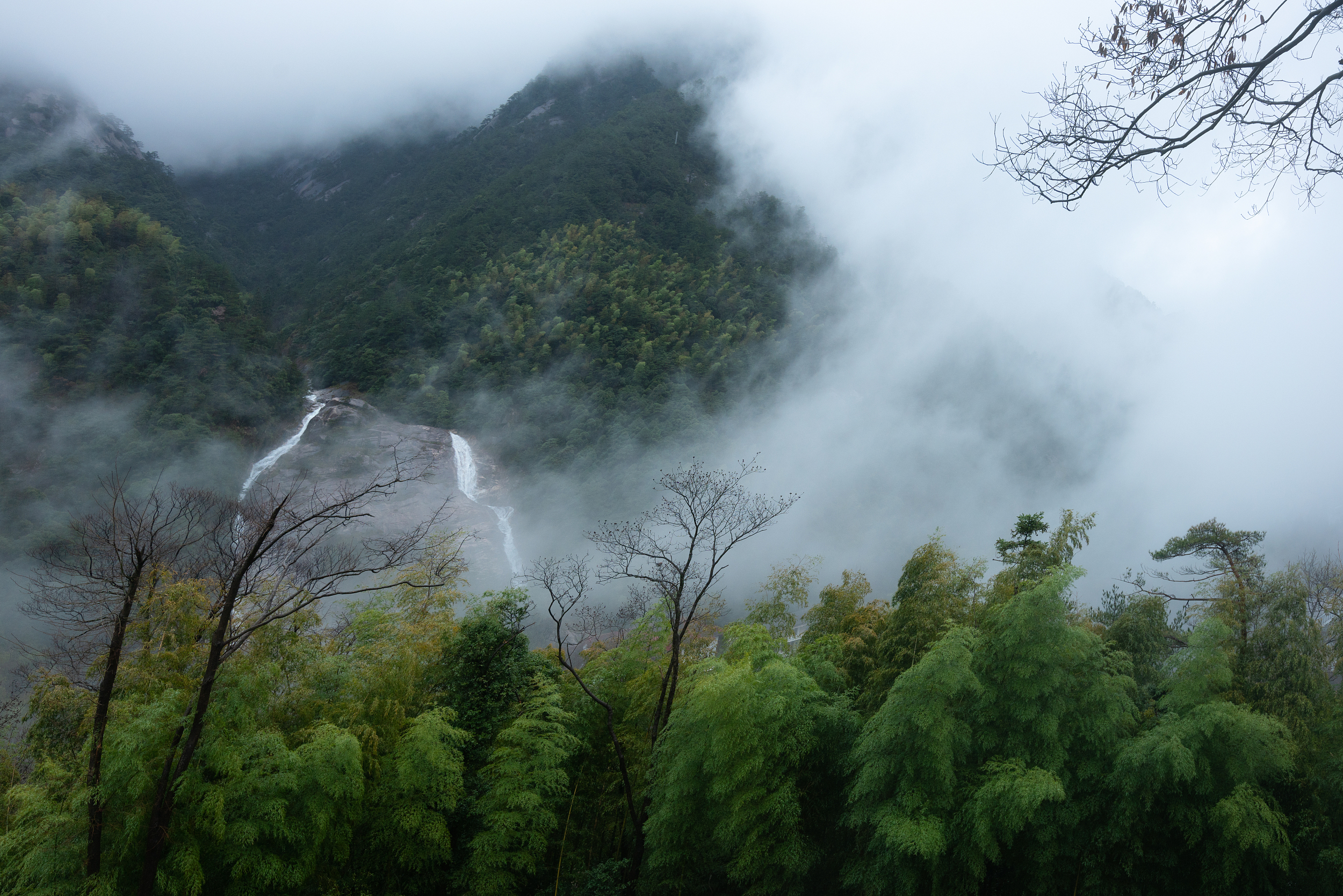 黄山-温泉景区-人字瀑