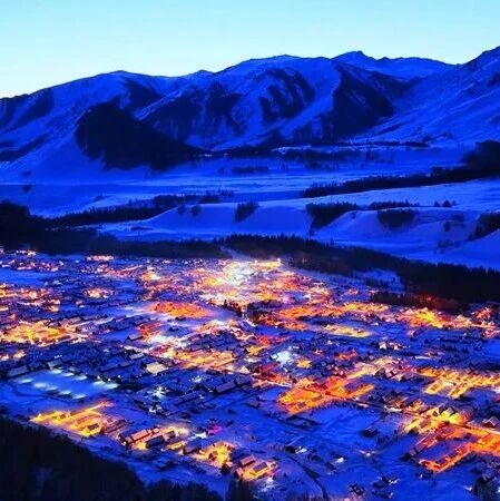 【全域旅游·童话之旅】禾木蓝调夜景醉游人 镜头定格雪乡童话夜