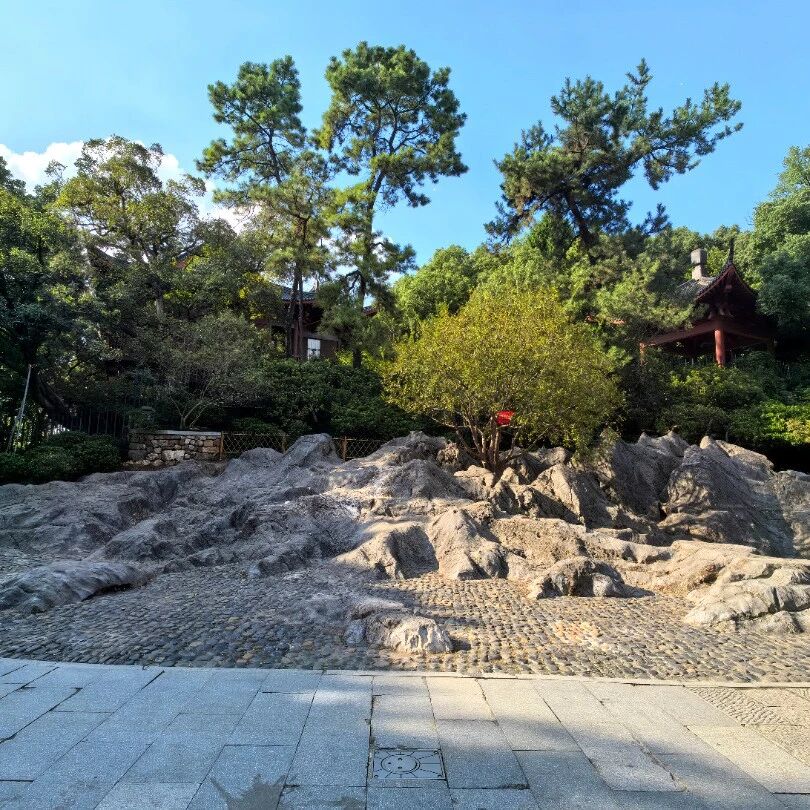 春游吴山必看!这里藏着地质密码与市井温情