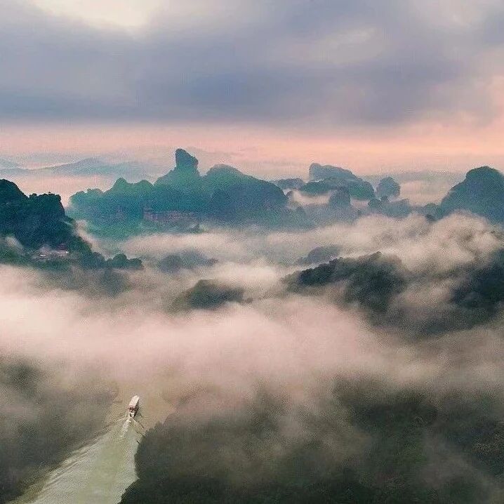 广东丹霞山——世界地质公园 世界自然遗产