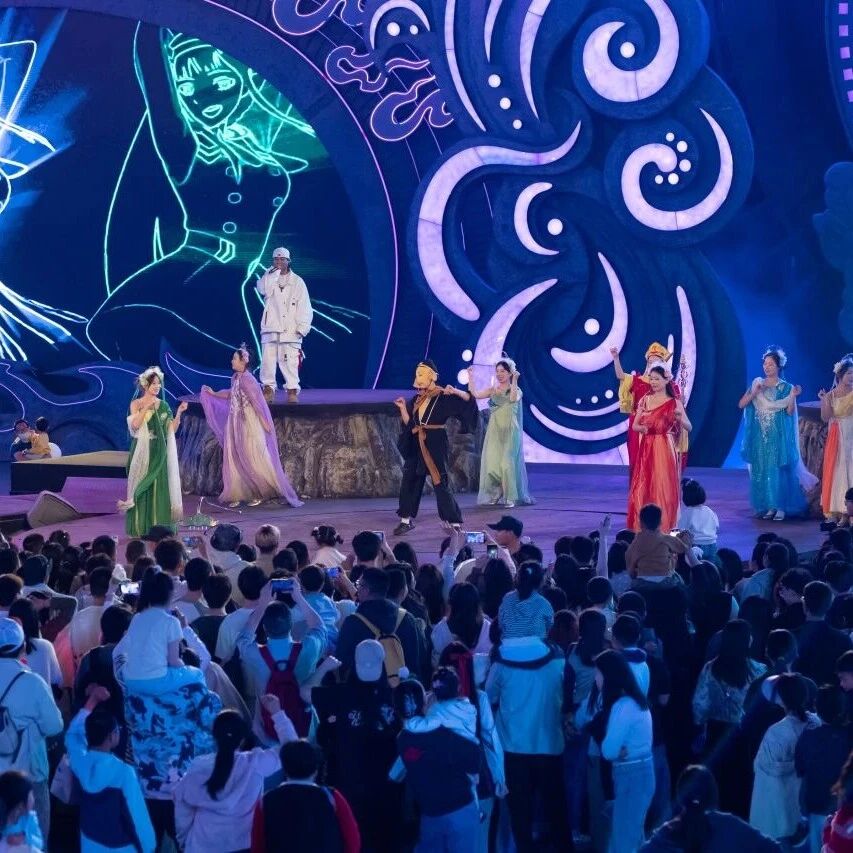 假期收官,狂欢不停!2大王牌演出、花海露营…木兰草原精彩持续放送!