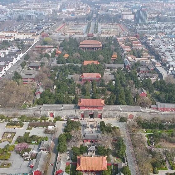 低预算爽玩一座城!450元玩泰安! 泰安,因泰山而得名,寓意‘国泰民安’,一天时间,带你爽吃爽玩!
