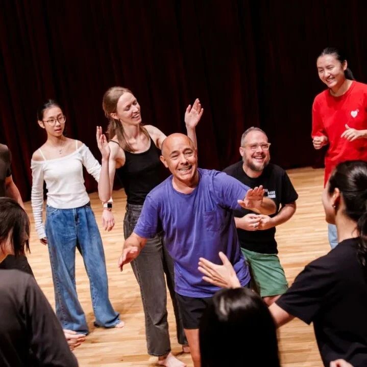 2026乌镇艺术课堂扬帆起航,与戏剧大师汤姆斯·理查兹共赴表演创作之旅!