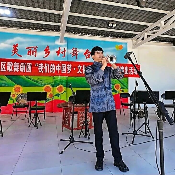 文化红利进万家:喀什地区歌舞剧团基层演出暖人心