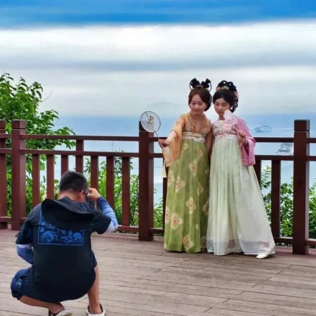 乐享春假 嗨玩五一 | 上巳节,仙境汉服巡游邀您免费游园!