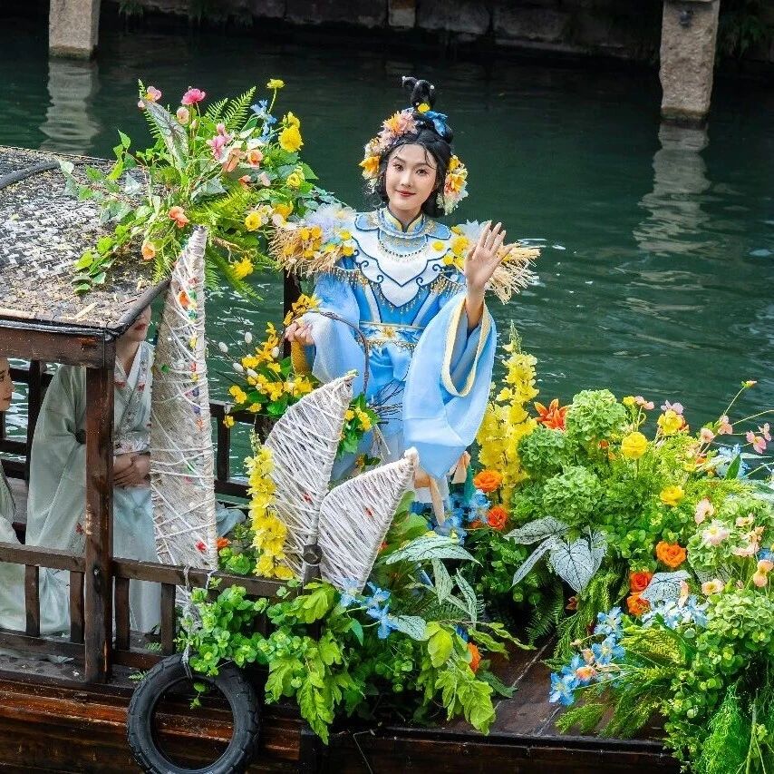 蚕花妆图鉴:你的春日好运,长这样
