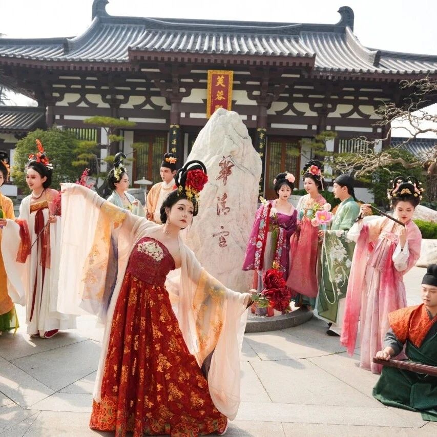 三月三!十二花神+百场演出,踏春天花板就是这儿了