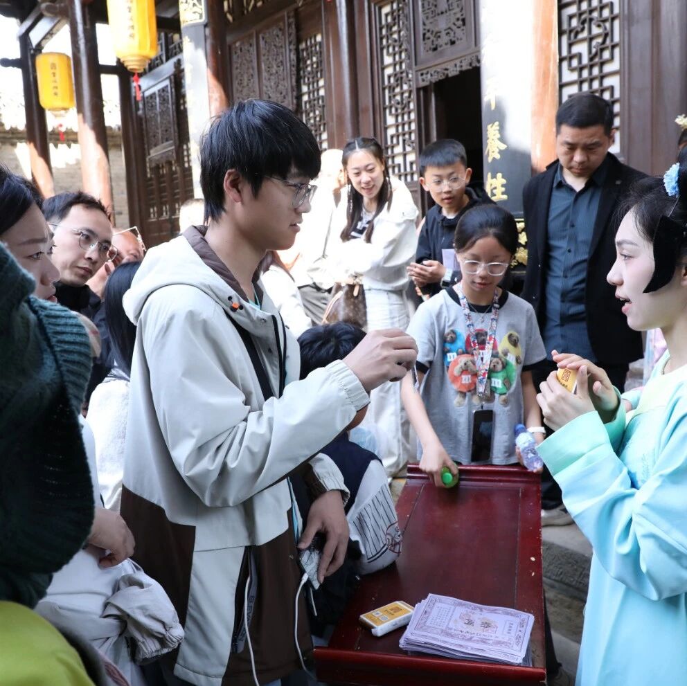 五一来皇城相府①一个假期,四大景区,N种玩法!白天游玩攻略→