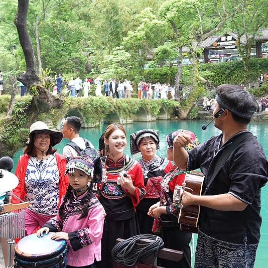 浓情三月三·唱着山歌到荔波!小七孔景区“三月三”活动圆满收官!