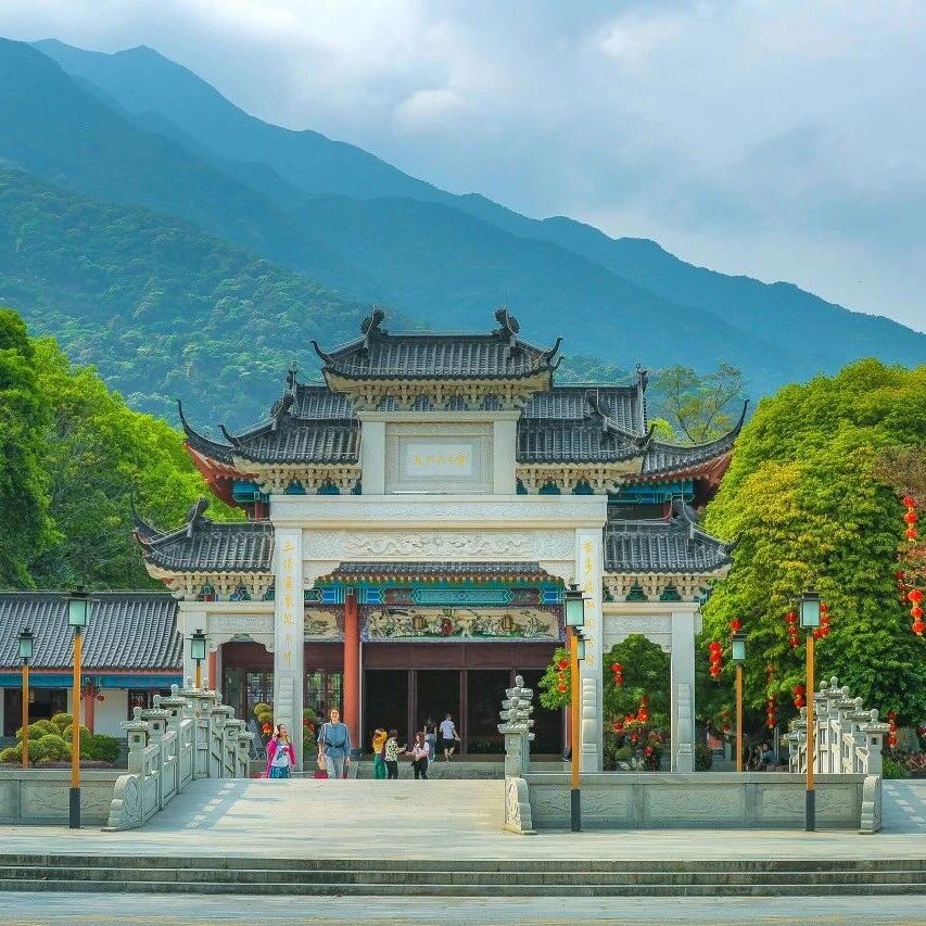 罗浮山景区关于假期出行的温馨提示