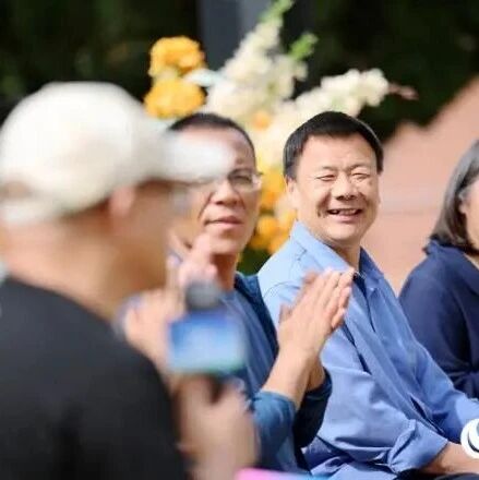 当“泥土”遇见“海浪”,诗歌自有回响 ——“人间诗画”读诗会侧记
