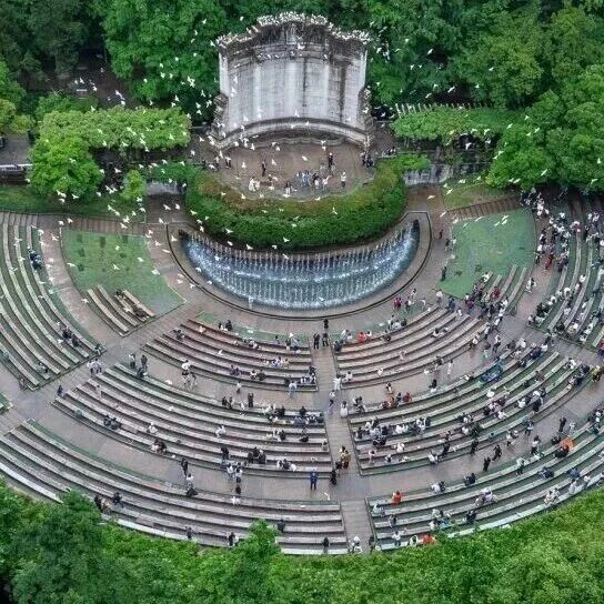 为什么“没有一个城市能在这首BGM中打败南京”?