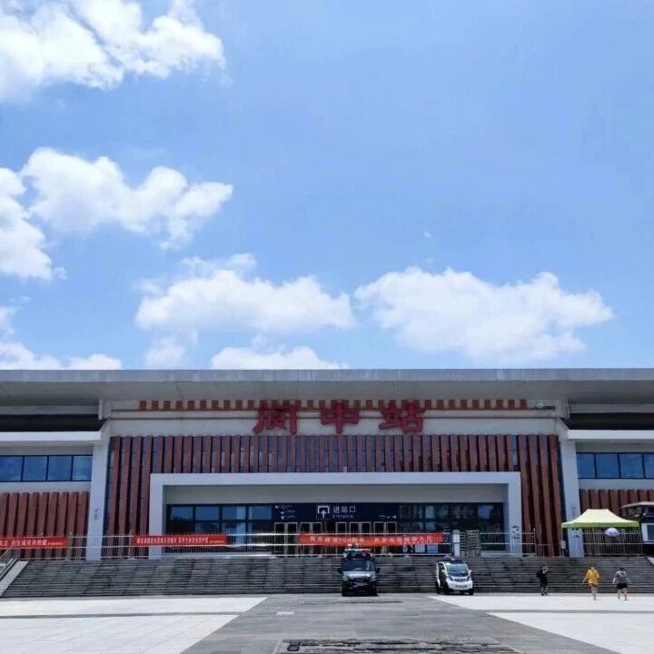 “五一”假期,阆中交通运行平稳有序
