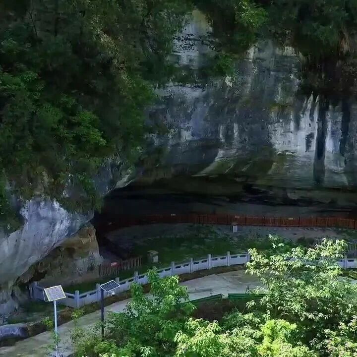 岁月镌刻 文脉永续 | 石室观摩崖造像:留存千年石刻瑰宝
