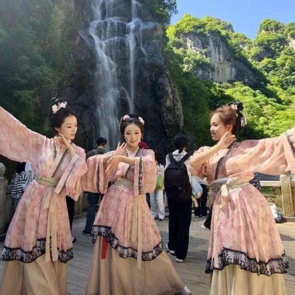 五一假期第四天|太白山为证,奔赴属于青年的山海浪漫