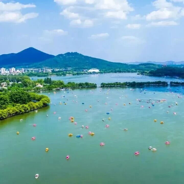 玄武湖吃行游购娱全攻略