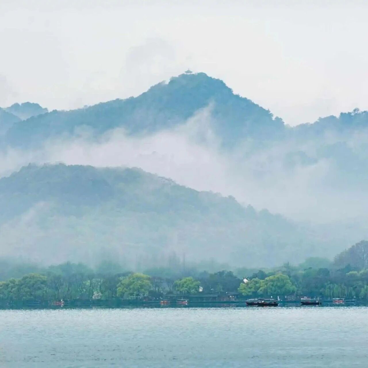 突降暴雨!不少杭州人猝不及防:终于凉快了……