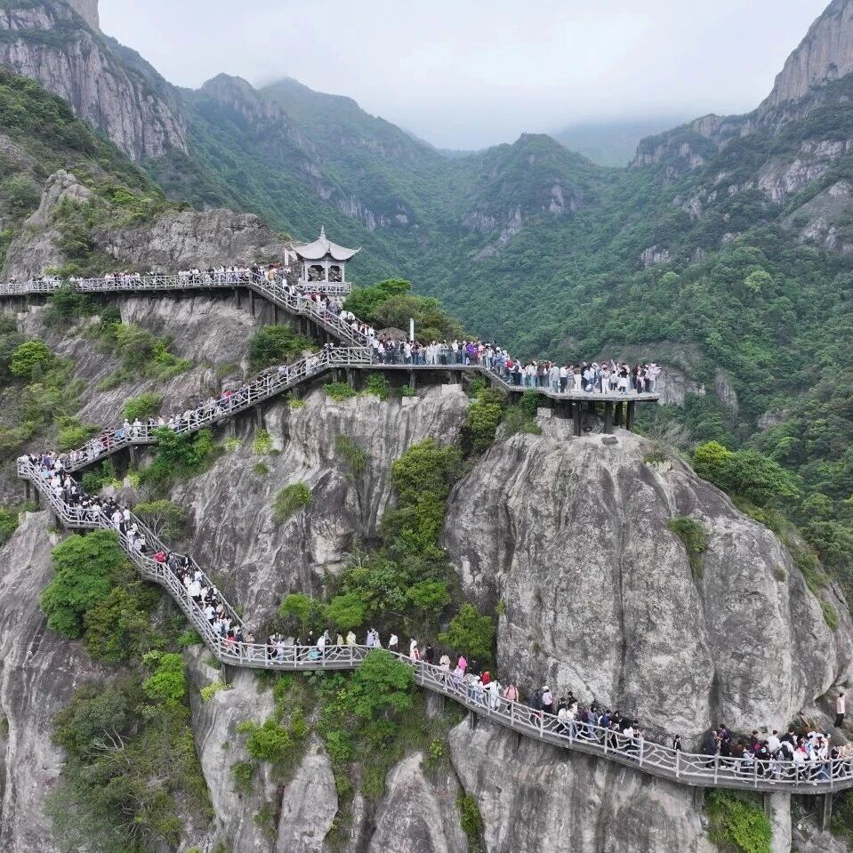 晴也须来,雨也须来!雁荡山“五一”迎客85.97万人次